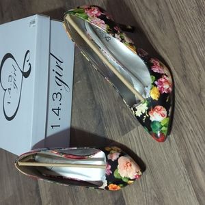 143 Girl (Macy's) Floral Heels